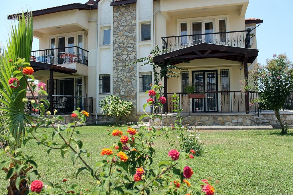 Lale Apartments Фетхие Экстерьер фото
