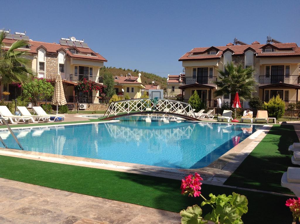 Lale Apartments Фетхие Экстерьер фото
