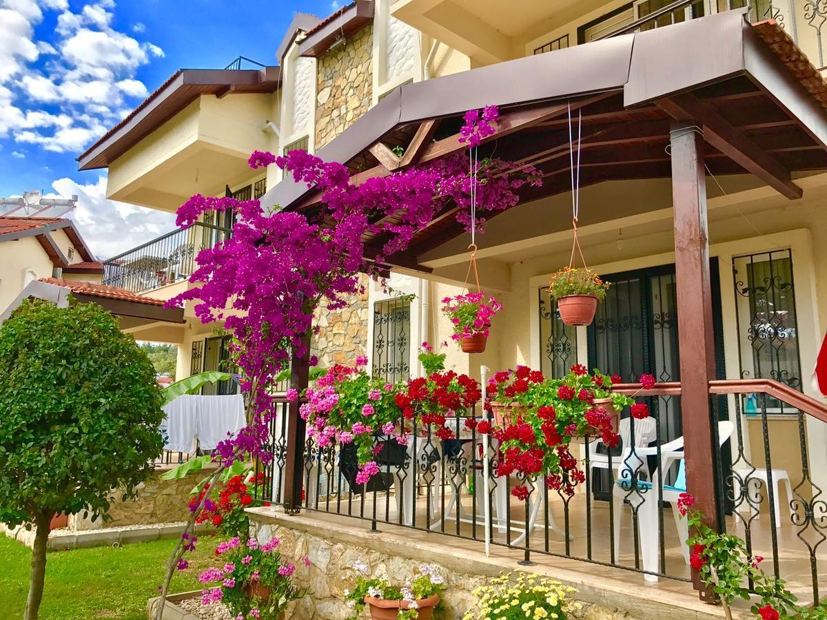 Lale Apartments Фетхие Экстерьер фото