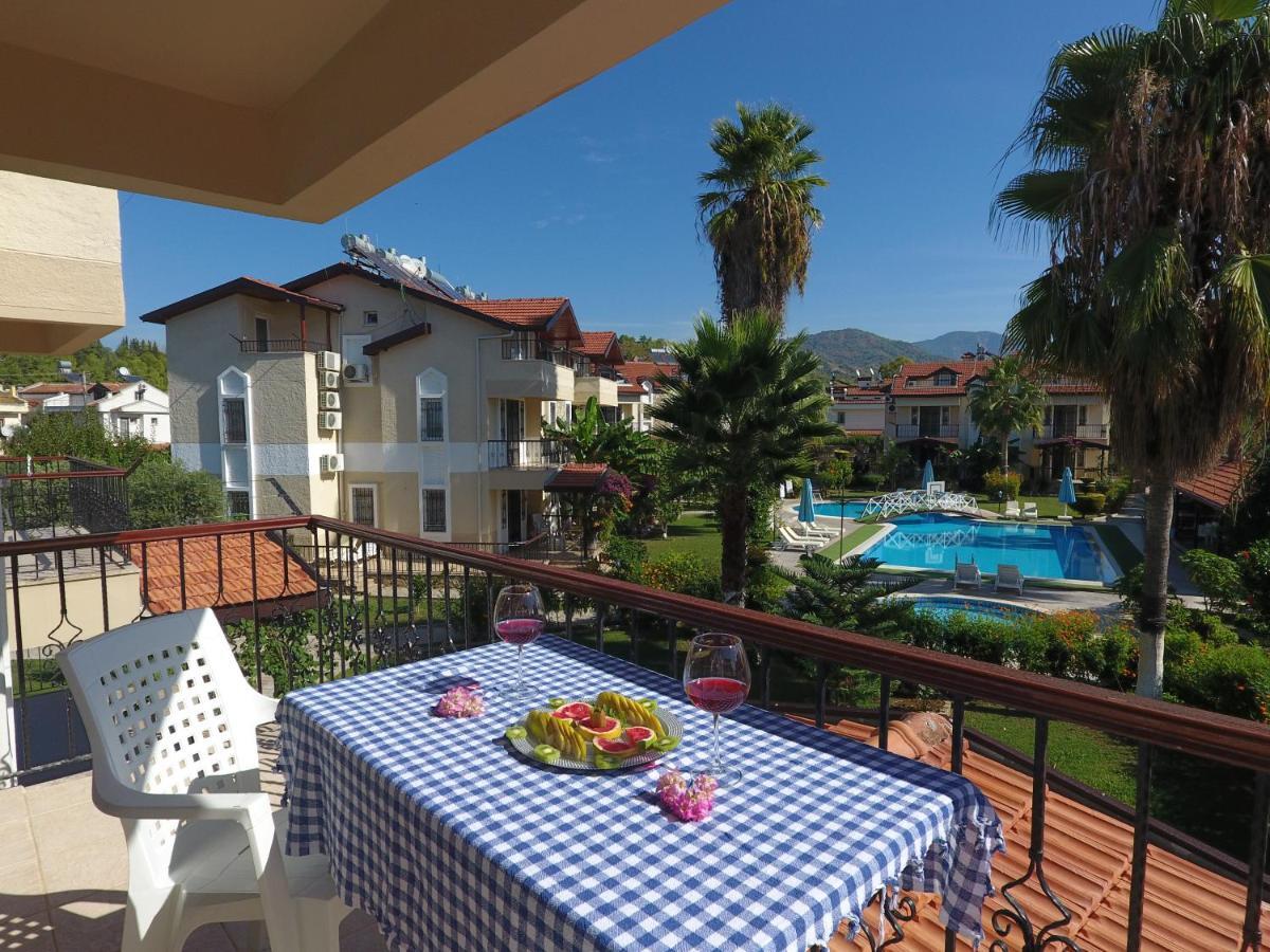 Lale Apartments Фетхие Экстерьер фото